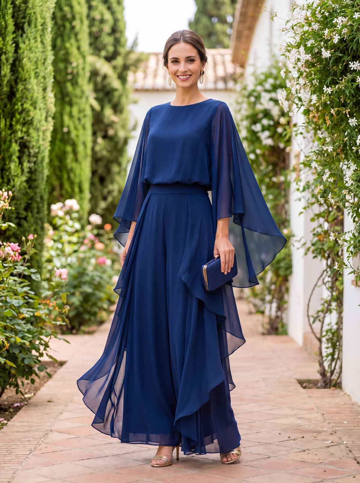 Lucrecia | Conjunto de Blusa com Manga Capa e Saia de Folhos