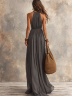 Vestido maxi de algodón-lino con cuello halter, elegante y minimalista